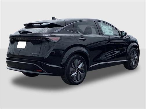 2025 Nissan ARIYA EVOLVE+
