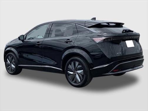 2025 Nissan ARIYA EVOLVE+