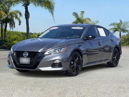 Gun Metallic 2022 Nissan Altima SR FWD