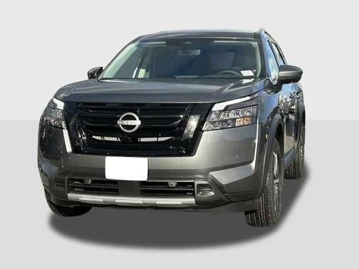 2025 Nissan Pathfinder SL FWD