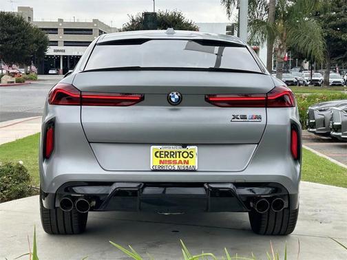 2025 BMW X6 M Base
