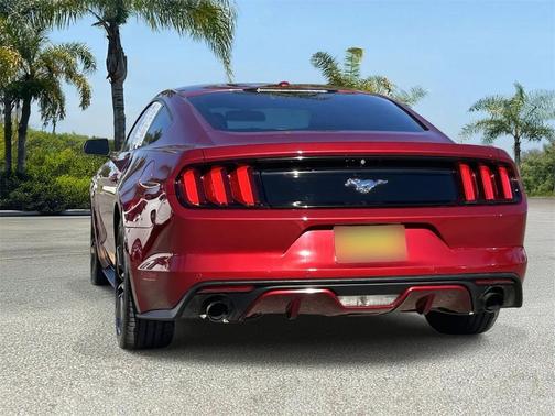 2017 Ford Mustang EcoBoost Premium