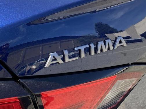 2024 Nissan Altima S FWD