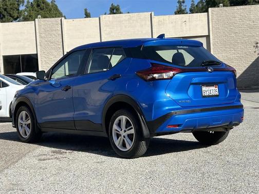 2021 Nissan Kicks S