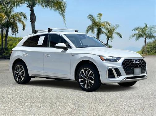 2022 Audi Q5 45 S line Premium