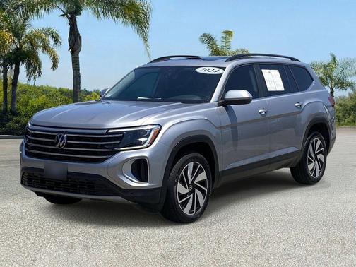 Silver Mist 2024 Volkswagen Atlas 2.0T SE w/Technology