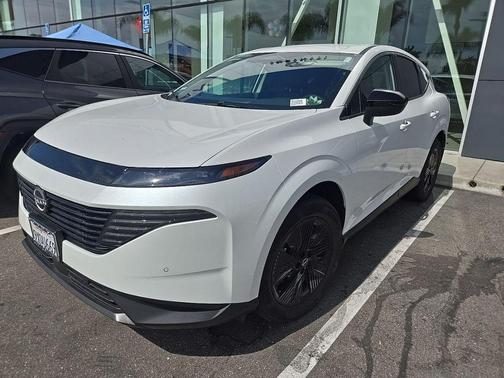 Everest White Pearl Tricoat 2026 Nissan Murano SV