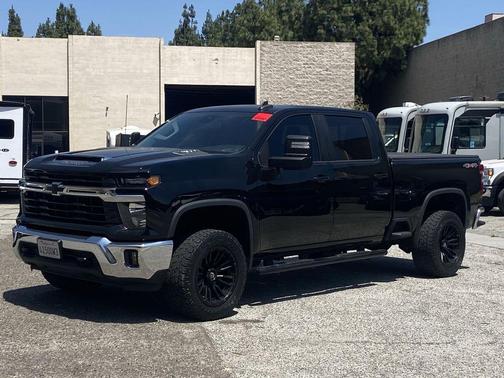 Black 2024 Chevrolet Silverado 2500 LT