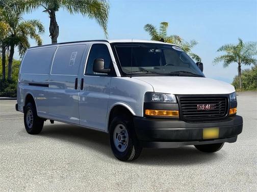 2023 GMC Savana 2500 Work Van