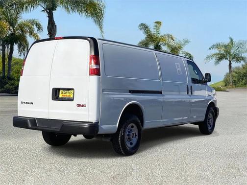 2023 GMC Savana 2500 Work Van