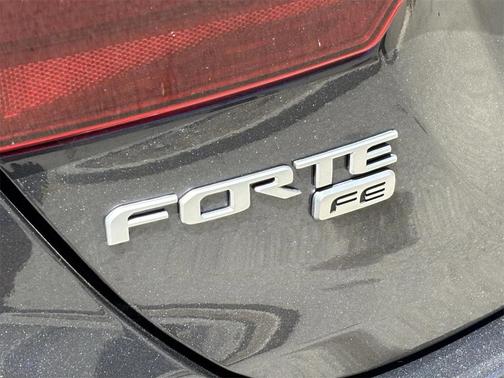 2024 Kia Forte LX