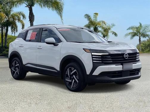 2025 Nissan Kicks SV