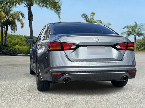 2022 Nissan Altima 2.5 SL