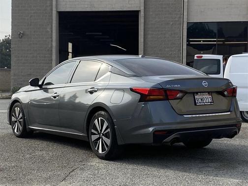 2022 Nissan Altima 2.5 SL