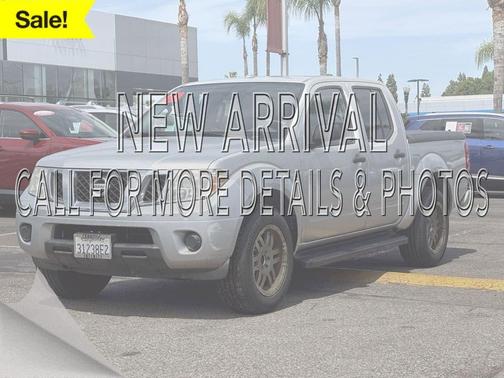 Brilliant Silver 2016 Nissan Frontier SV