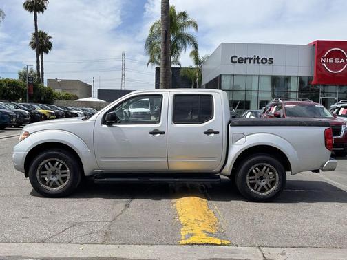 Brilliant Silver 2016 Nissan Frontier SV