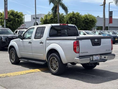 Brilliant Silver 2016 Nissan Frontier SV