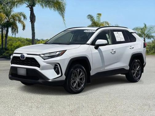 2024 Toyota RAV4 Hybrid XLE Premium