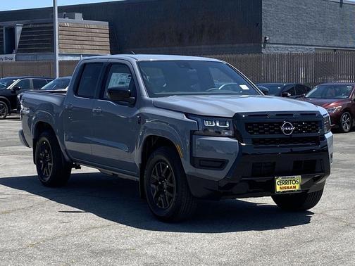 Boulder Gray Pearl 2026 Nissan Frontier SV