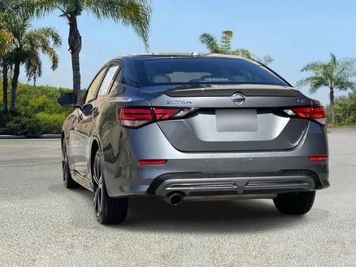 2022 Nissan Sentra SR