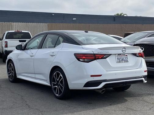 2025 Nissan Sentra SR