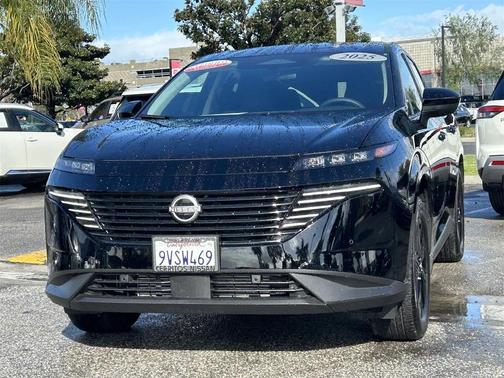 2025 Nissan Murano SV