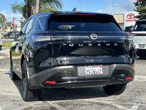 2025 Nissan Murano SV