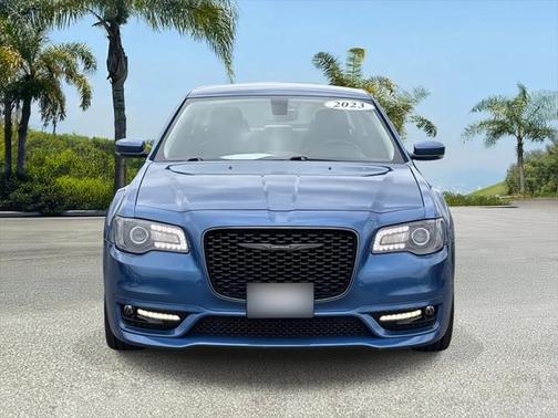 2023 Chrysler 300 Touring