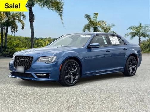 2023 Chrysler 300 Touring