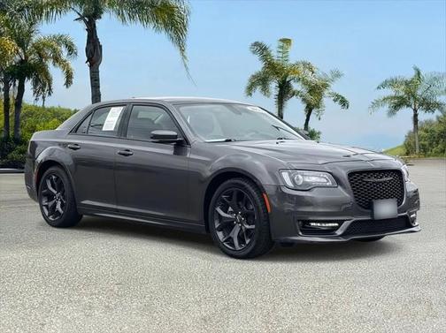 2023 Chrysler 300 Touring