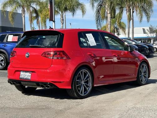 2017 Volkswagen Golf R 2.0T DSG