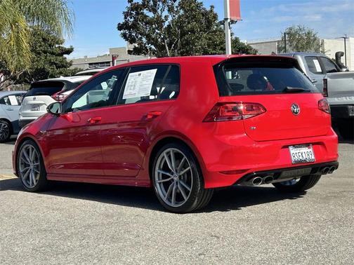 2017 Volkswagen Golf R 2.0T DSG