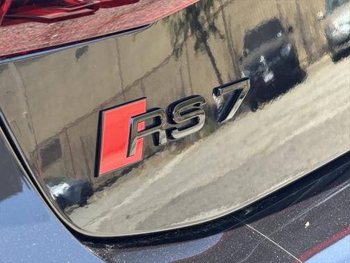 2022 Audi RS 7 4.0T