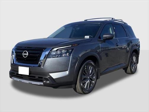 2025 Nissan Pathfinder SL FWD