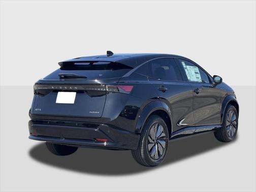 2025 Nissan ARIYA ENGAGE