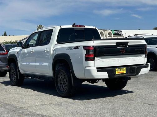 2026 Nissan Frontier PRO-4X