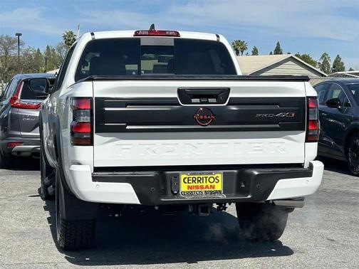 2026 Nissan Frontier PRO-4X