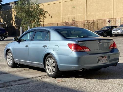 2006 Toyota Avalon XLS