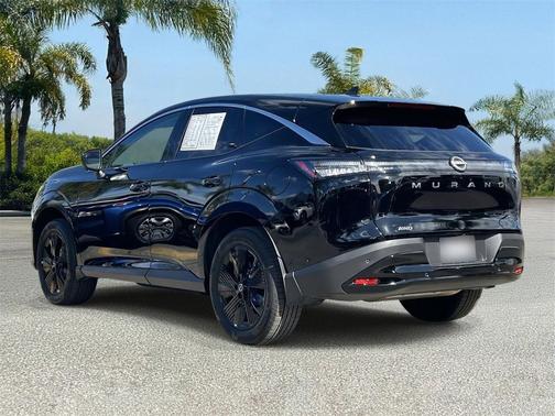 2025 Nissan Murano SV