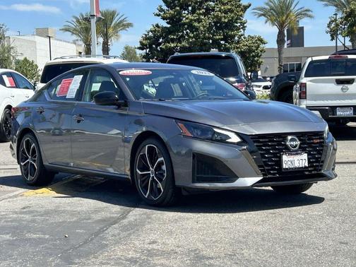 Gun Metallic 2023 Nissan Altima SR FWD