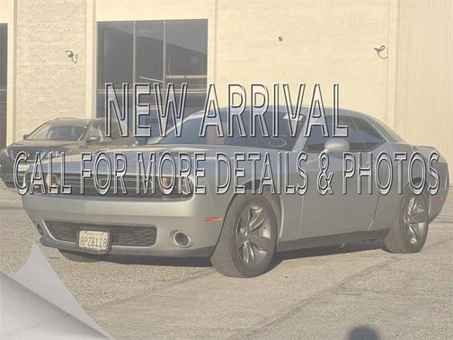 2019 Dodge Challenger SXT