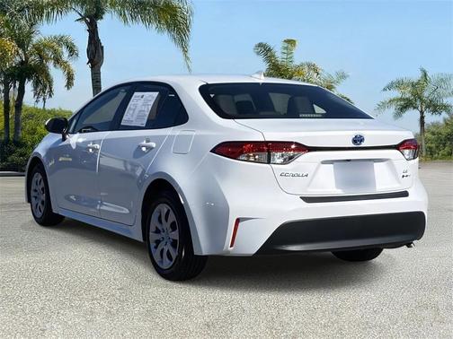 2025 Toyota Corolla Hybrid LE
