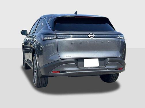 Gun Metallic 2026 Nissan Murano SL