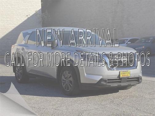 2024 Nissan Pathfinder S FWD