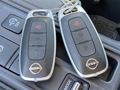 2024 Nissan Pathfinder S FWD