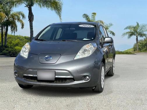 2016 Nissan Leaf S