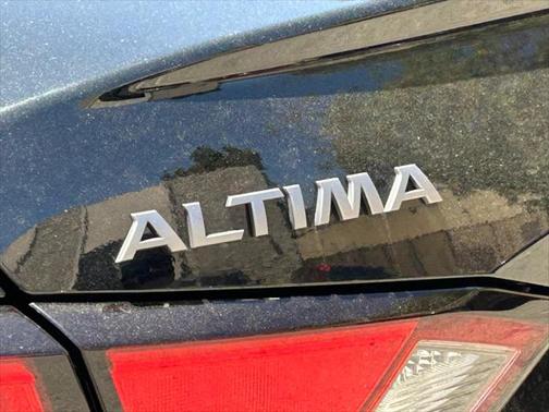 2024 Nissan Altima S FWD