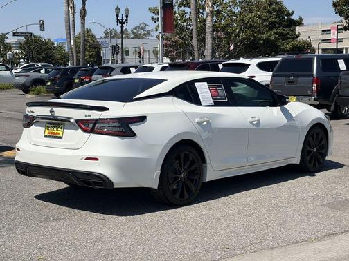 Pearl White Tricoat 2019 Nissan Maxima 3.5 SR