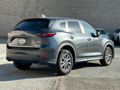 2023 Mazda CX-5 2.5 S Preferred Package