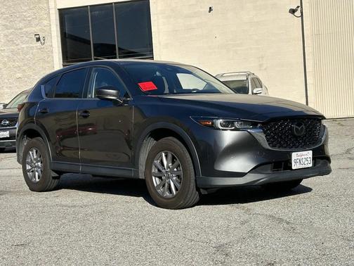 2023 Mazda CX-5 2.5 S Preferred Package